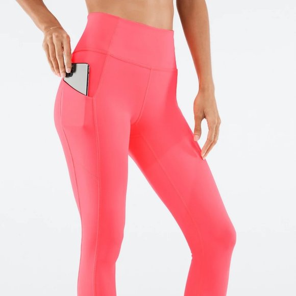 Fabletics Oasis High-Waisted 7/8 Legging - Picture 1 of 3